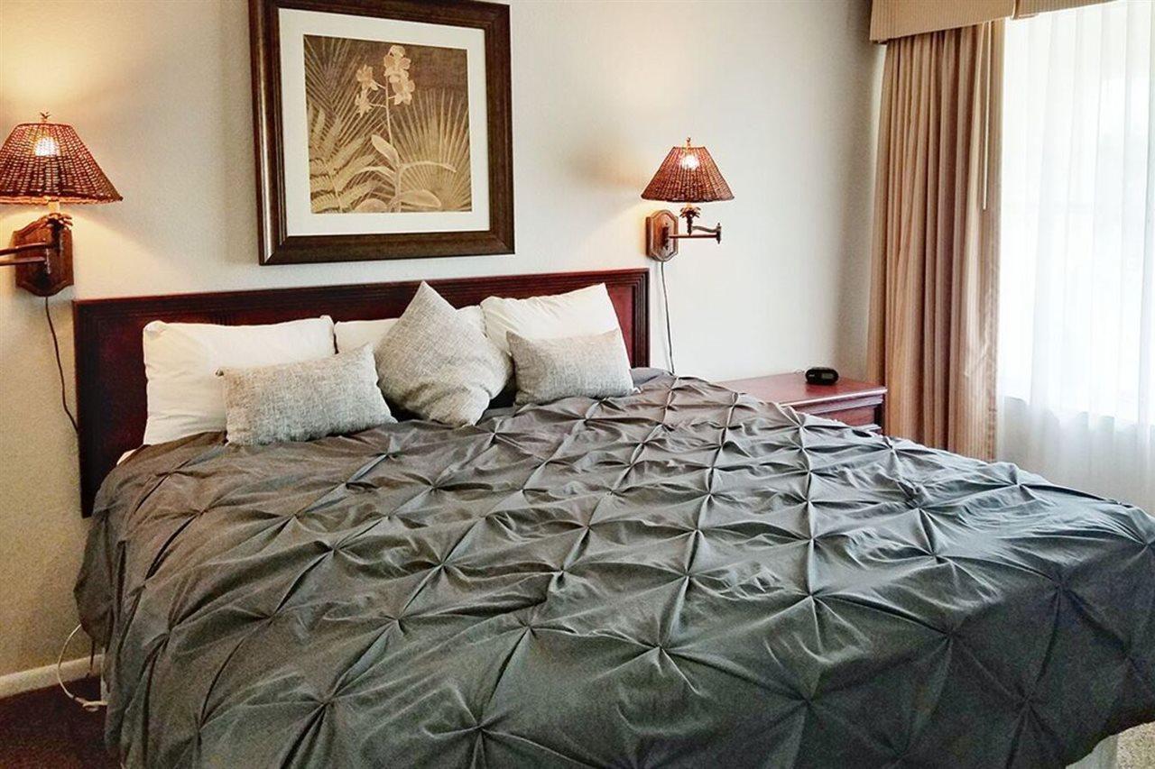 Parc Corniche Condominium Suites Williamsburg Eksteriør billede
